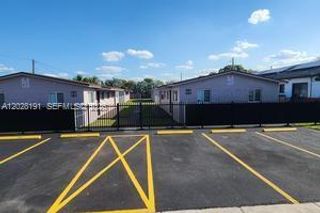 877 NW 10th St -, Florida City, FL 33034