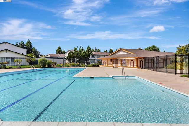 4633 Granada Way, Union City, CA 94587