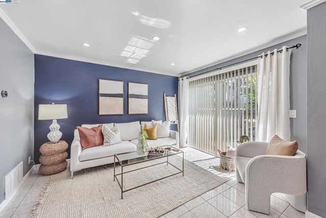 4633 Granada Way, Union City, CA 94587