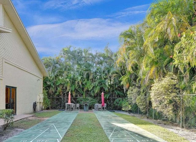 1788 Hammock Boulevard 219, Coconut Creek, FL 33063