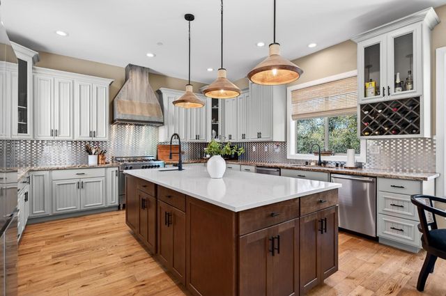 622 Lakeridge Dr, Auburn, CA 95603