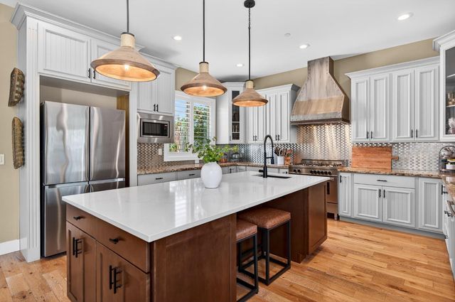 622 Lakeridge Dr, Auburn, CA 95603