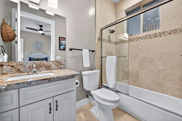 622 Lakeridge Dr, Auburn, CA 95603