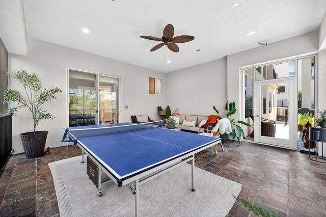 622 Lakeridge Dr, Auburn, CA 95603