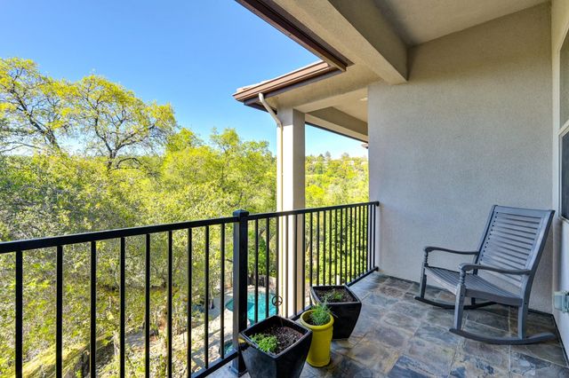 622 Lakeridge Dr, Auburn, CA 95603