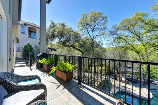 622 Lakeridge Dr, Auburn, CA 95603