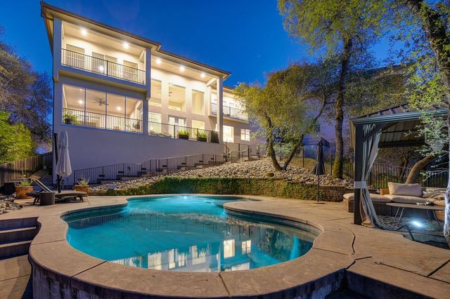 622 Lakeridge Dr, Auburn, CA 95603