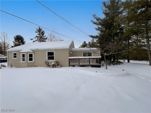 14895 Old Oak Drive, Strongsville, OH 44149