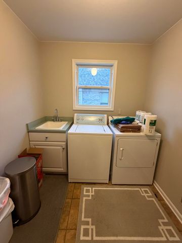 42359 Sable Boulevard, Sterling Heights City, MI 48314