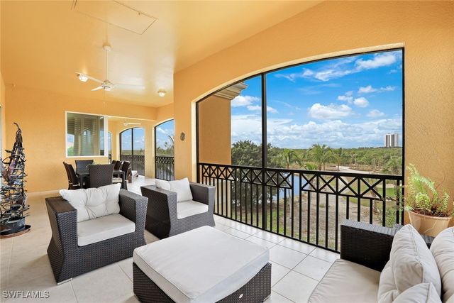 1486 Borghese LN 301, Naples, FL 34114