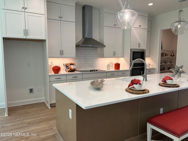 5521 CLAPBOARD CREEK Drive, Jacksonville, FL 32226