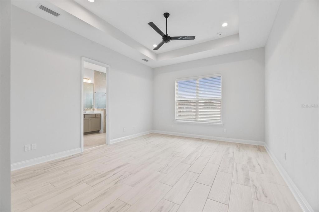 Image 14 of property listing at 2473 PROVATI COURT, Jacksonville, FL 32246