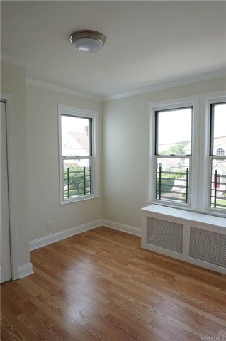 80 Dunwoodie Street 2W, Yonkers, NY 10704
