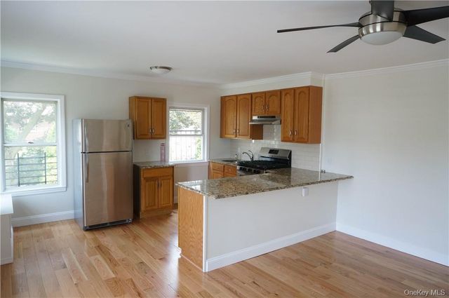 80 Dunwoodie Street 2W, Yonkers, NY 10704