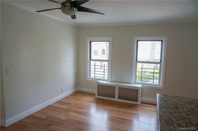80 Dunwoodie Street 2W, Yonkers, NY 10704