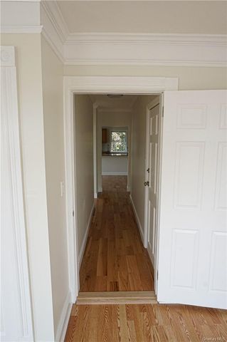 80 Dunwoodie Street 2W, Yonkers, NY 10704