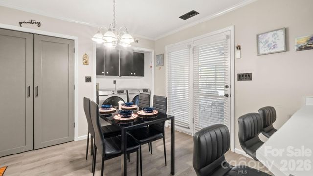 691 Carlton Drive, Gastonia, NC 28054