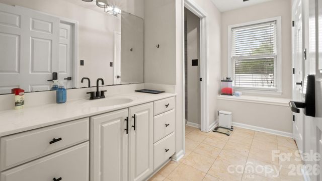 691 Carlton Drive, Gastonia, NC 28054