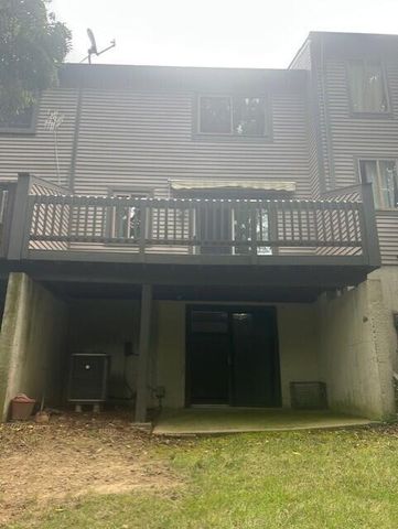 932 Dry Valley Court, Villa Hills, KY 41017