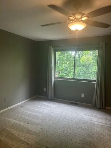 932 Dry Valley Court, Villa Hills, KY 41017