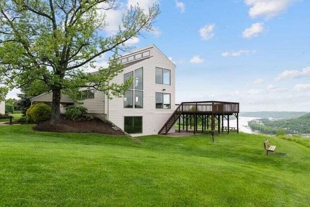 932 Dry Valley Court, Villa Hills, KY 41017