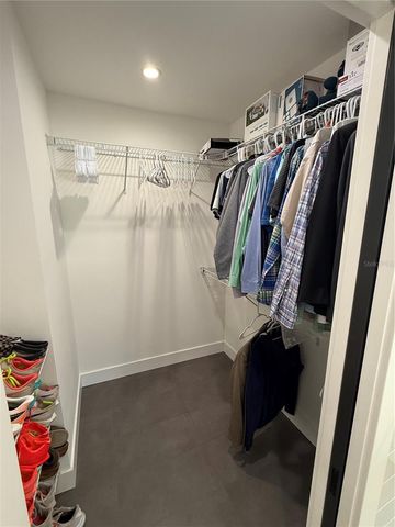 6007 N CENTRAL AVENUE, Tampa, FL 33604