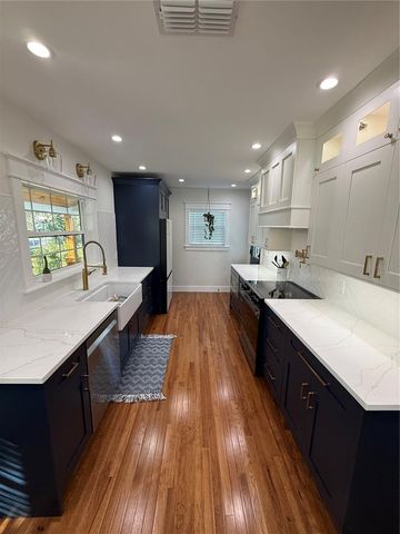 6007 N CENTRAL AVENUE, Tampa, FL 33604