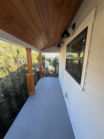 6007 N CENTRAL AVENUE, Tampa, FL 33604