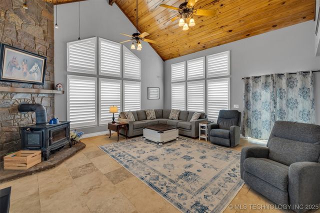 7033 S 4130 Road, Talala, OK 74080