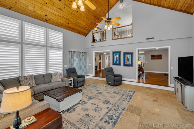 7033 S 4130 Road, Talala, OK 74080