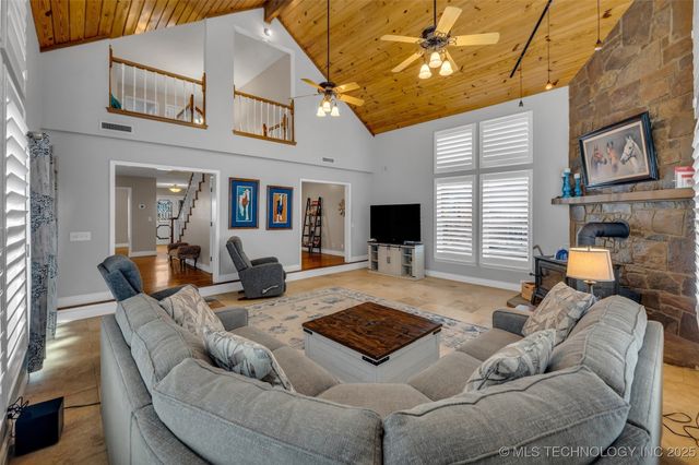 7033 S 4130 Road, Talala, OK 74080