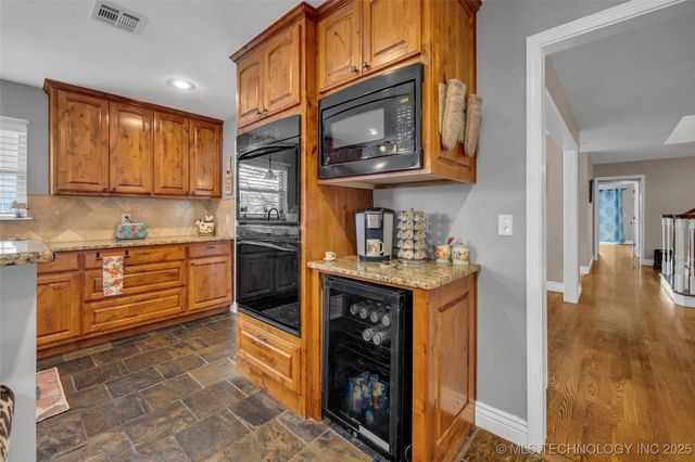7033 S 4130 Road, Talala, OK 74080