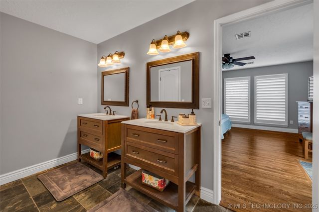 7033 S 4130 Road, Talala, OK 74080