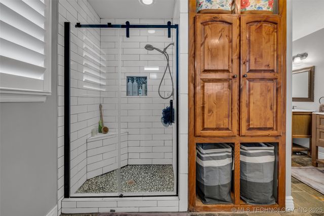 7033 S 4130 Road, Talala, OK 74080