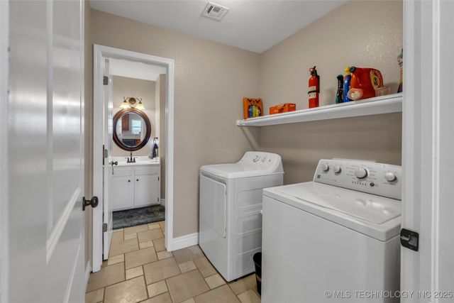 7033 S 4130 Road, Talala, OK 74080