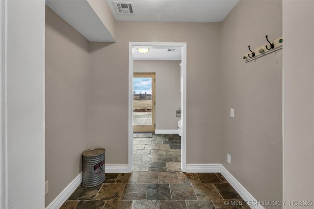 7033 S 4130 Road, Talala, OK 74080