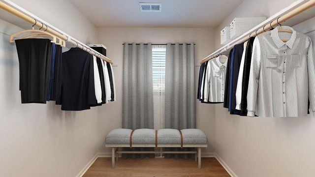 433 Rock Creek Drive, Tonganoxie, KS 66086