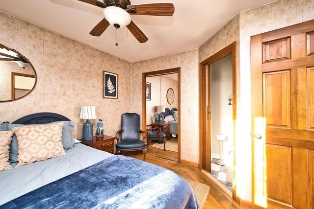 2 Oneil Rd, Somerset, MA 02725