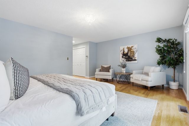 2 Greystone Drive 2, Middleton, MA 01949
