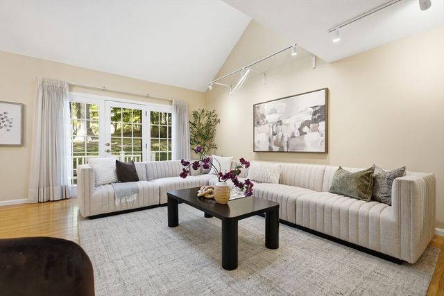 2 Greystone Drive 2, Middleton, MA 01949