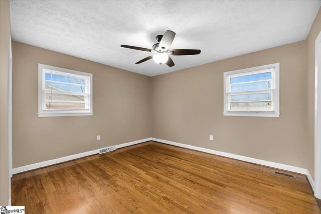 132 Waverly Street, Easley, SC 29642