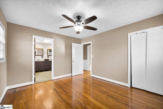 132 Waverly Street, Easley, SC 29642