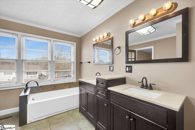 132 Waverly Street, Easley, SC 29642