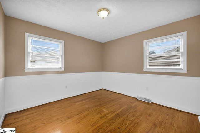 132 Waverly Street, Easley, SC 29642