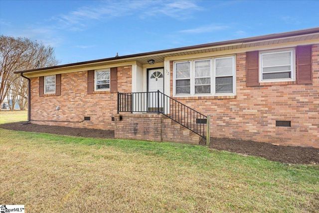 132 Waverly Street, Easley, SC 29642