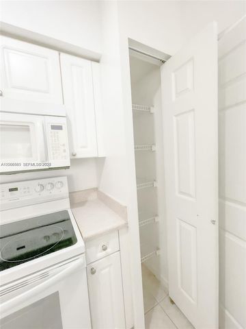 17150 N Bay Rd 2602, Sunny Isles Beach, FL 33160