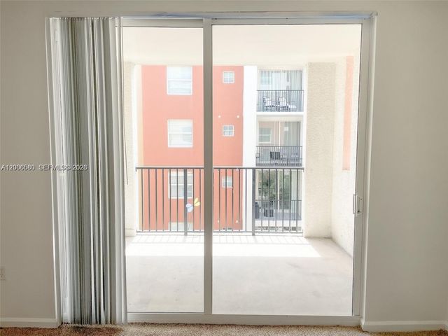 17150 N Bay Rd 2602, Sunny Isles Beach, FL 33160