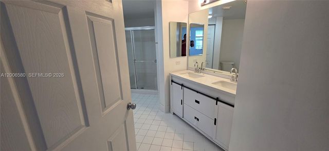 17150 N Bay Rd 2602, Sunny Isles Beach, FL 33160