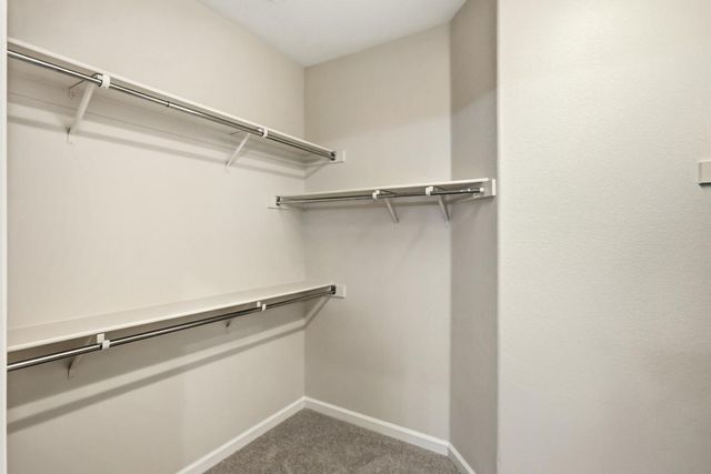 7552 Abbey Cir, Elk Grove, CA 95757
