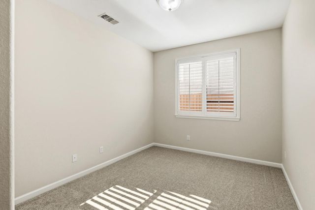 7552 Abbey Cir, Elk Grove, CA 95757